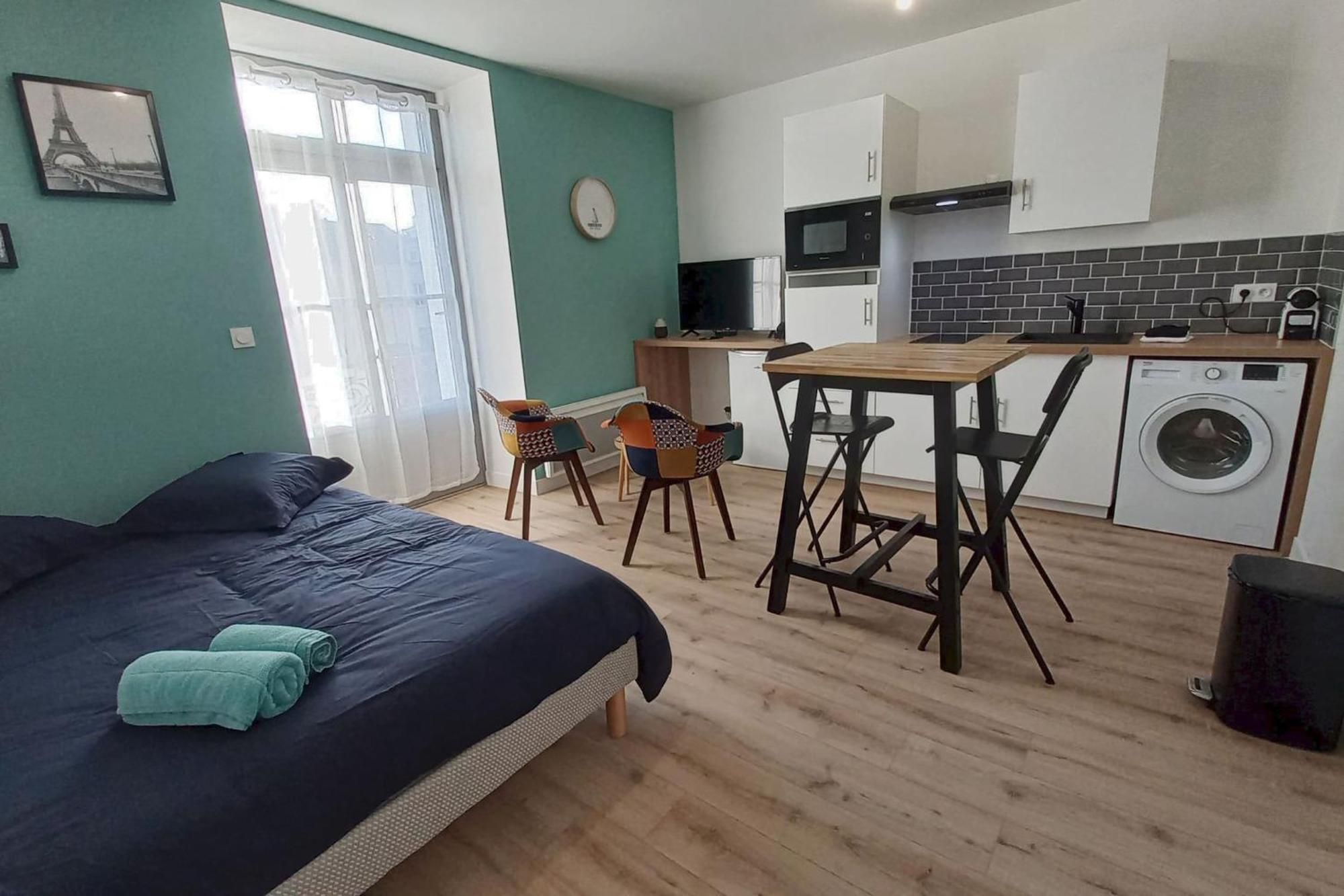 Segré centre ✰ studio ✰ 24m² ✰ cuisne ✰ wifi ✰ TOUT NEUF! Exterior foto