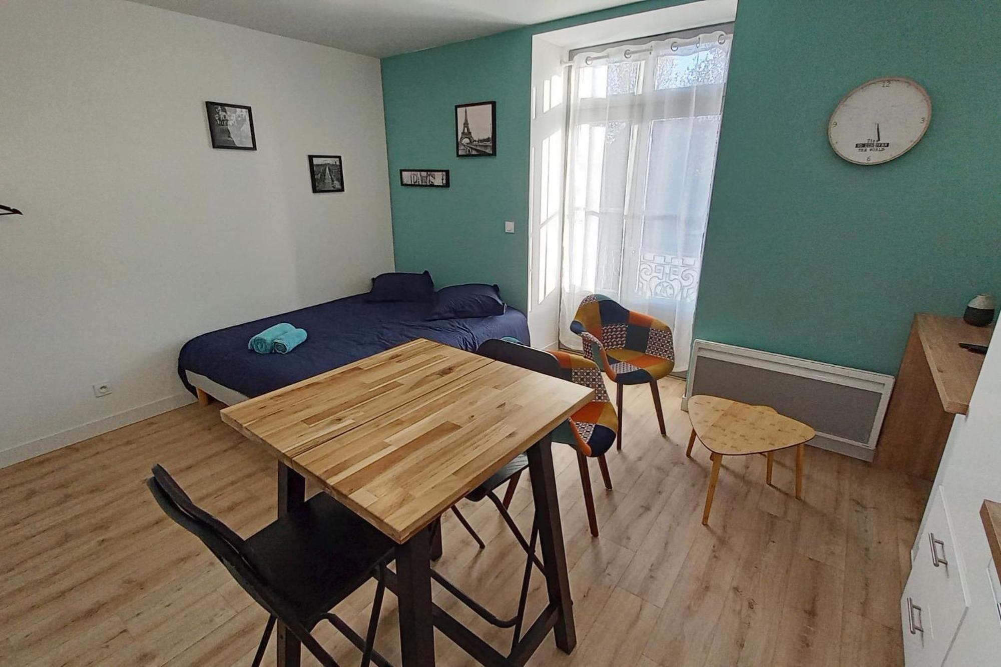 Segré centre ✰ studio ✰ 24m² ✰ cuisne ✰ wifi ✰ TOUT NEUF! Exterior foto